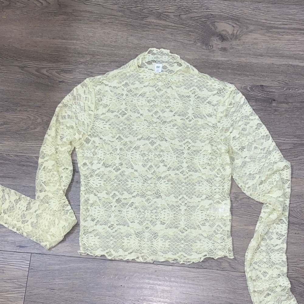 BP NORDSTROM Elegant Lace Long Sleeve Top - light yellow/ lime🍋‍🟩